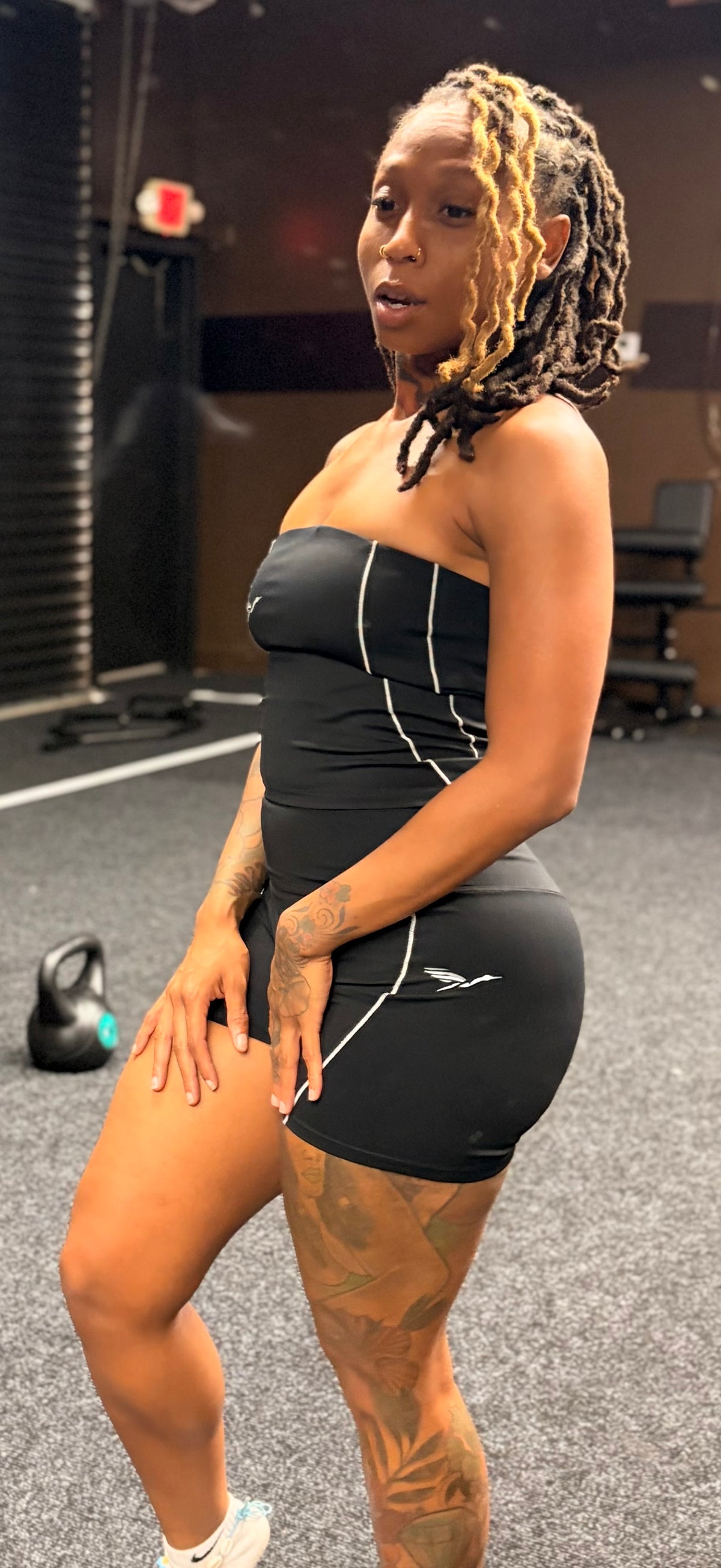 THE ONYX FLIGHT SET